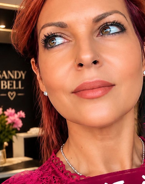 Sandy, da Sandy Bell Boutique